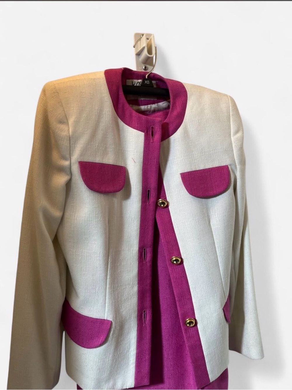Kasper White Jacket with Magenta Trim and Gold Buttons 2-Piece Skirt Suit XS